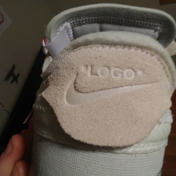 Off-White Air Force Ones "The 10" size 9.5 - Picture 6 of 8